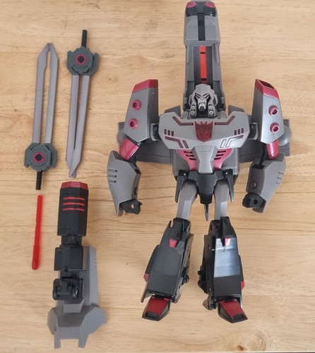 Hasbro transformers animated - hasbro,