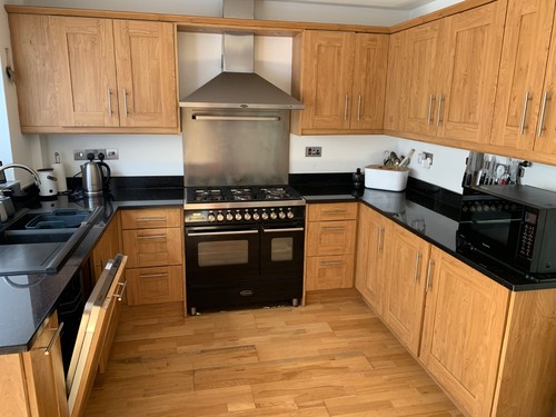 Used oak look kitchen - , units