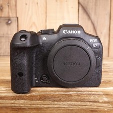 Used Canon EOS R7 Camera Body