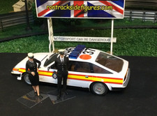 1/32 police figures ,British Coppers, 1970/1980's Response, 1:32 Police set 06