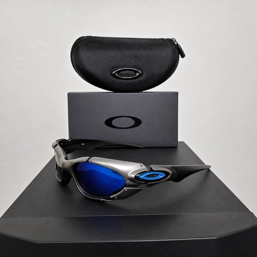 Vintage oakley plate metal - oakley,