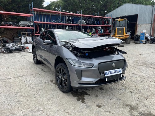Jaguar pace breaking hv - breaking,