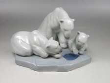 Lladro Bearly Love Polar Bears