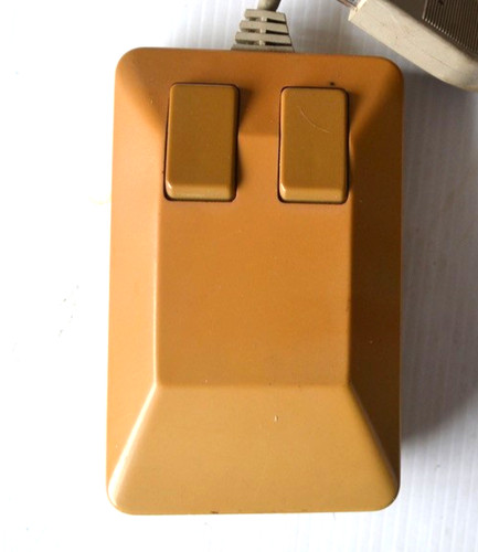 Amiga 500 older tank mouse - 500,