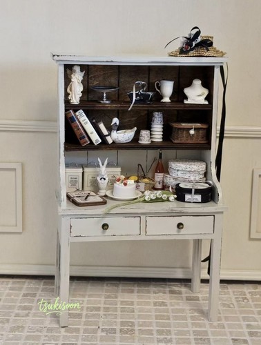 Dollhouse miniatures scale - dollhouse,