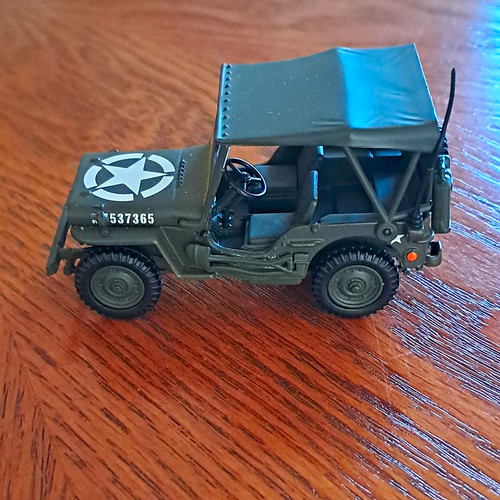 Maisto ultra willys military - maisto,
