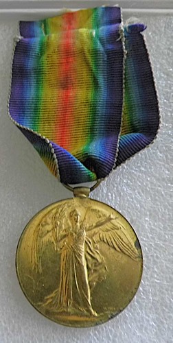 Ww1 victory medal pte johnson - ww1,
