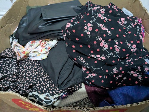 Ladies clothing a grade - 6,1,