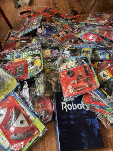 Ultimate real robots magazine - real,