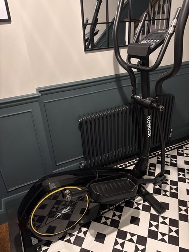 Reebok zr8 elliptical - reebok,