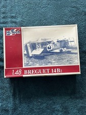 Vintage scale model kit - 1/48,