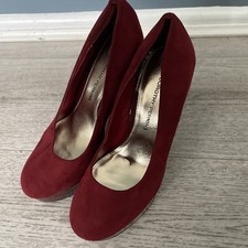 Dorothy Perkins Red faux suede court shoes RRP £40.00 New.