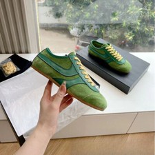 DriesVan Noten German Training