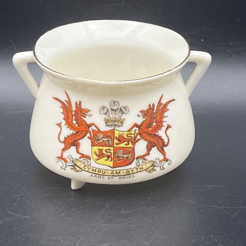 Wales goss crested china - wales-goss,