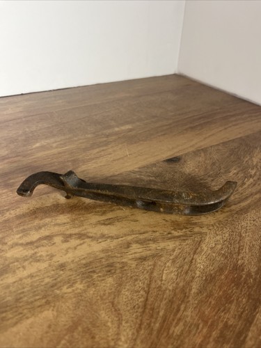 Antique victorian cast iron - cast,