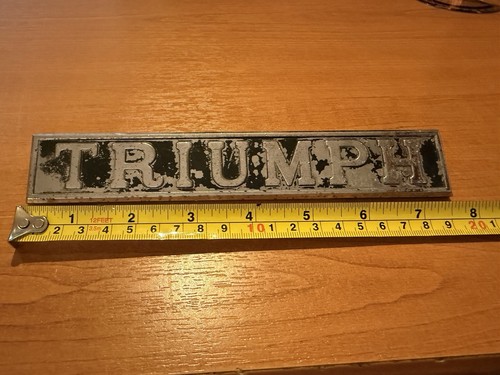 Triumph metal badge emblem - metal,