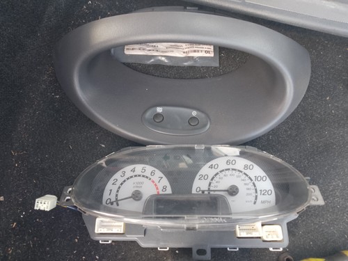 Toyota yaris mk1 sport 5 - sport, 1.5