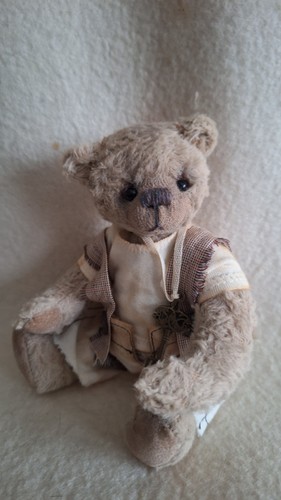 🤎🤎🤎Artist bear
