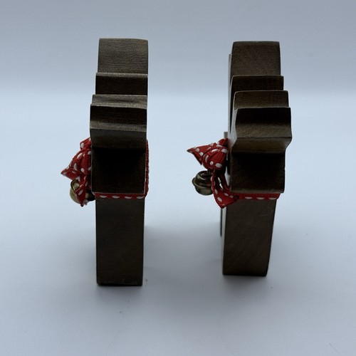 Two vintage wooden reindeer - vintage,