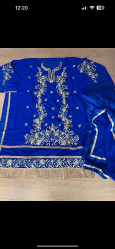 Asian women salwar kameez - asian,