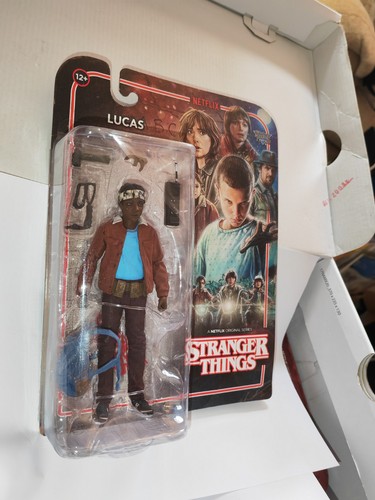 Lucas stranger things - lucas,
