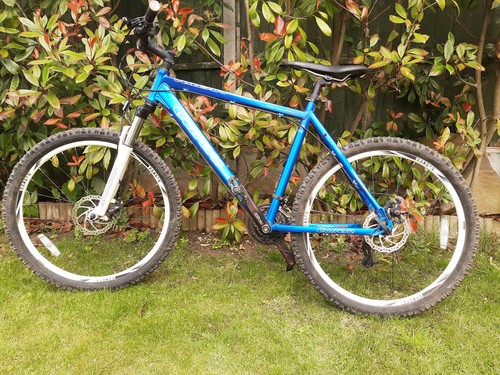 Carrera vulcan moutain bike - carrera,
