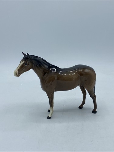 Small beswick glossy brown - small,