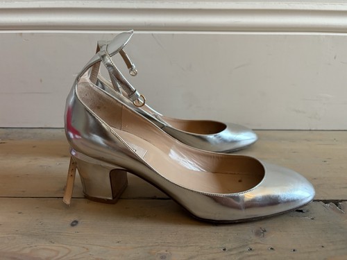 Valentino garavani women - valentino,