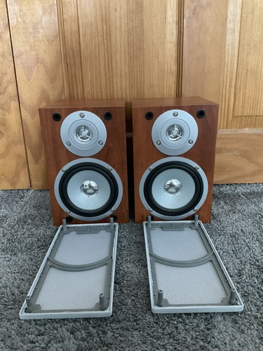 Goodmans bookshelf speakers - goodmans,