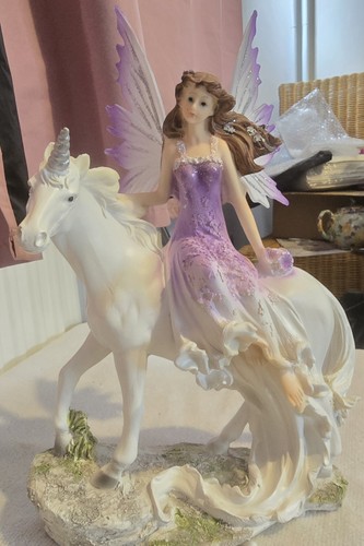 Fairy unicorn - on,