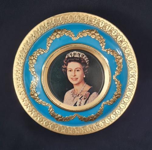 Vintage queen elizabeth - elizabeth, ii