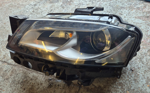 Audi xenon headlights - audi, a3