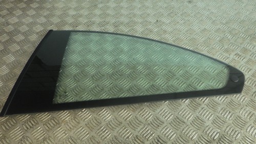 Bmw e46 quarter window glass - bmw,