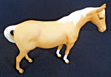 Beswick - PALOMINO HORSE -