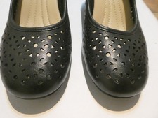 ladies preowned hotter shoes