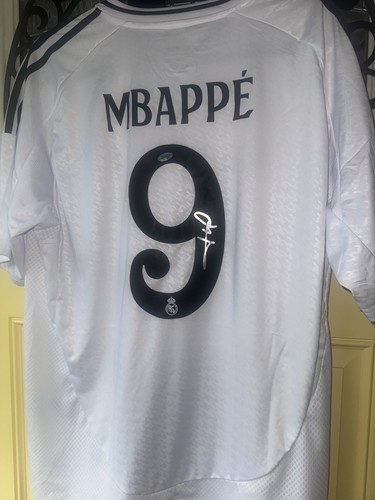 Mbappe signed shirt football - mbappe,