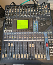 Yamaha 01v96 digital mixer in