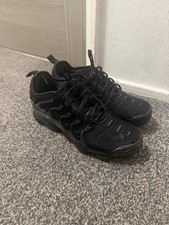 Triple black Nike Vapor max