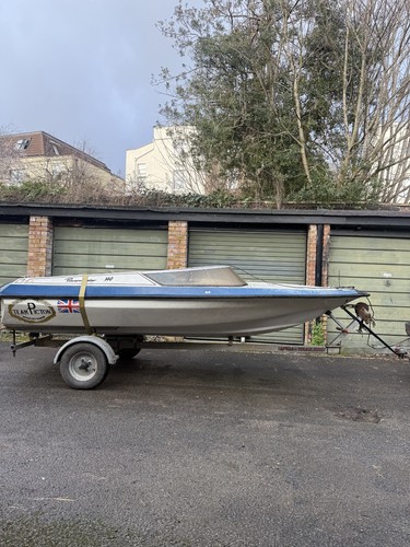 Picton 16ft speedboat with - , *with