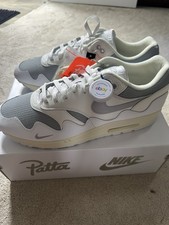 Air max patta crimson white - patta,