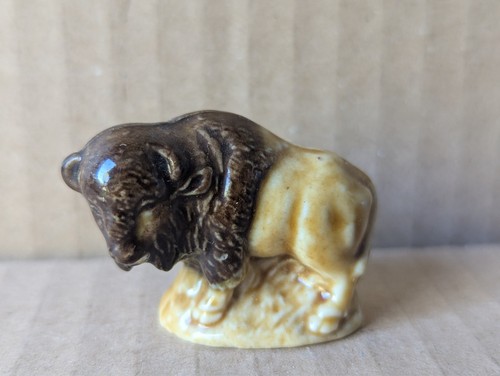 Vintage wade whimsies - whimsies, red