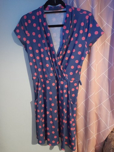 Gorgeous navy pink spots - &,