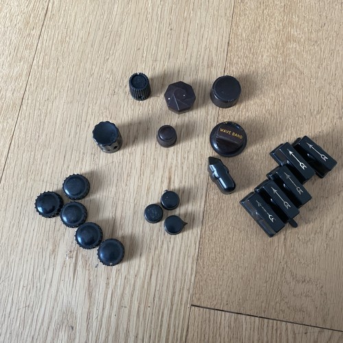 Vintage bakelite knobs lot - knobs,
