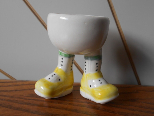 Dancing eggcup yellow - dancing, shoes