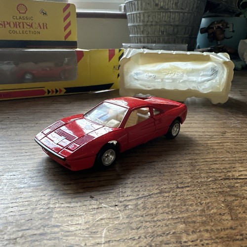 Shell classic sports car - classic,