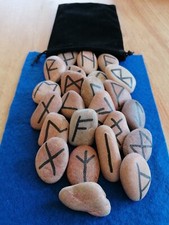 RUNES SET 172 HANDCRAFTED LGE PEBBLE STONES & USAGE GUIDANCE PAGAN/OCCULT/WICCA