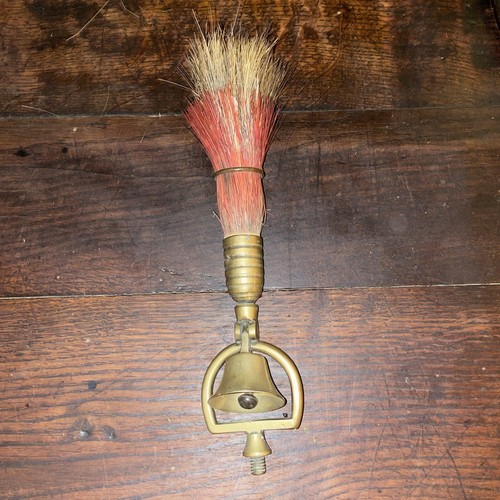 Victorian horse brass swinger - brass,