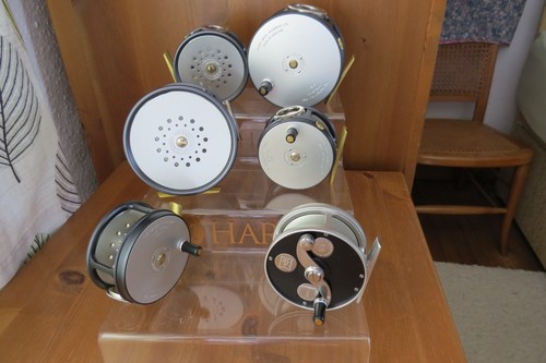 Hardy three teir reel stand - hardy,