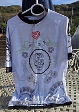 NWOT Skull & Gears White Short