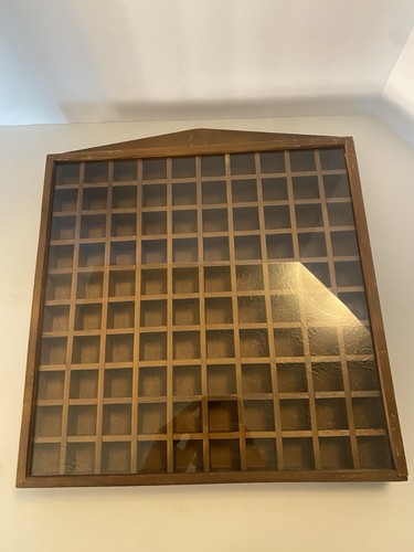 Vintage wooden display shadow - wooden,